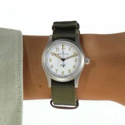 Khaki Field Quartz 33mm^Hamilton Watch New