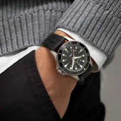 Khaki Navy Black Strap 22mm^Hamilton Watch New